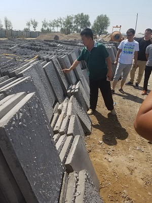 董事長薛躍虎對我公司正在施工項(xiàng)目進(jìn)行實(shí)地考察